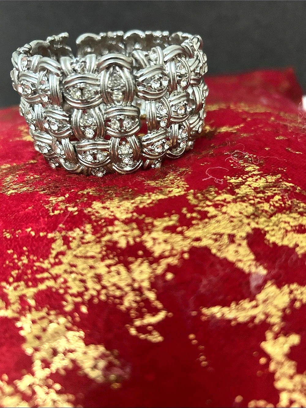 Silver-Tone Ornate Link Bracelet Like New